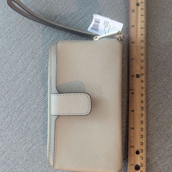 Michael kors jet set travel Mo Za Phone HLDR Leather bisque - Picture 3 of 6